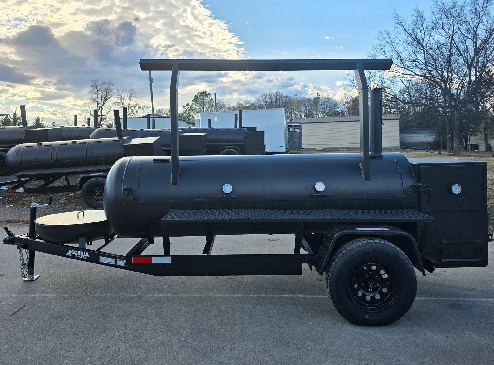 20251217_143054.jpg 330 Charkettle Smoker Single Door with CounterWeight and Double Racks - Image 1