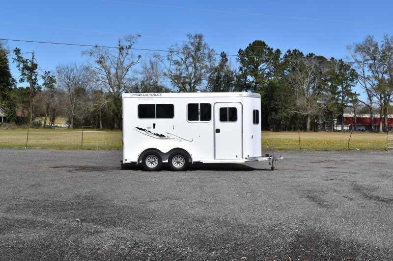 341773511_1159308485468207_3923737232571640399_n.jpg 2005 Featherlite 2HST 2 Horse Trailer - Image 1