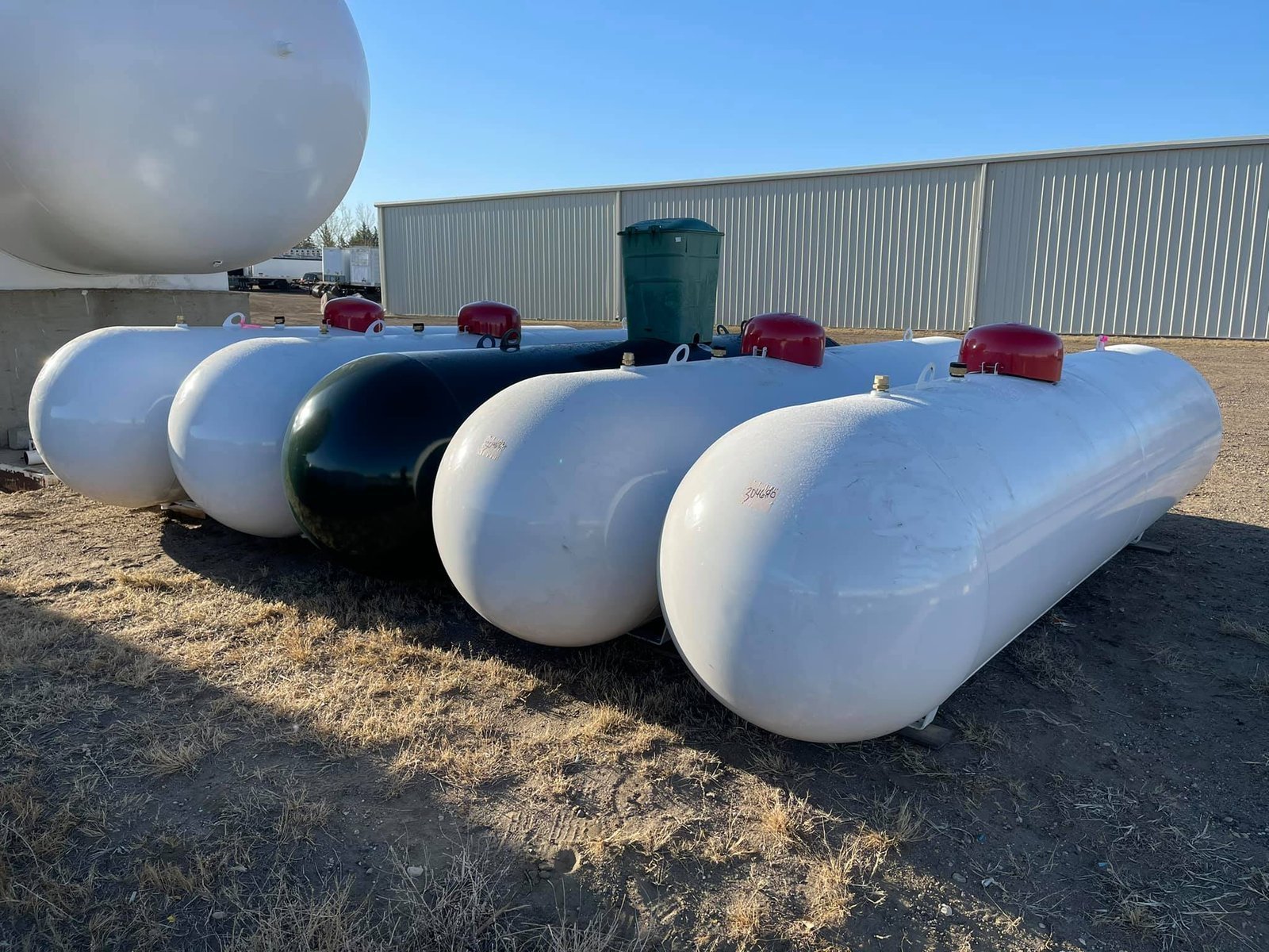 Buy-1000-Gallon-Propane-Tanks-Online-2.jpg 1000 Gallon Underground Propane Tanks For Sale Online Best ASME New - Image 1