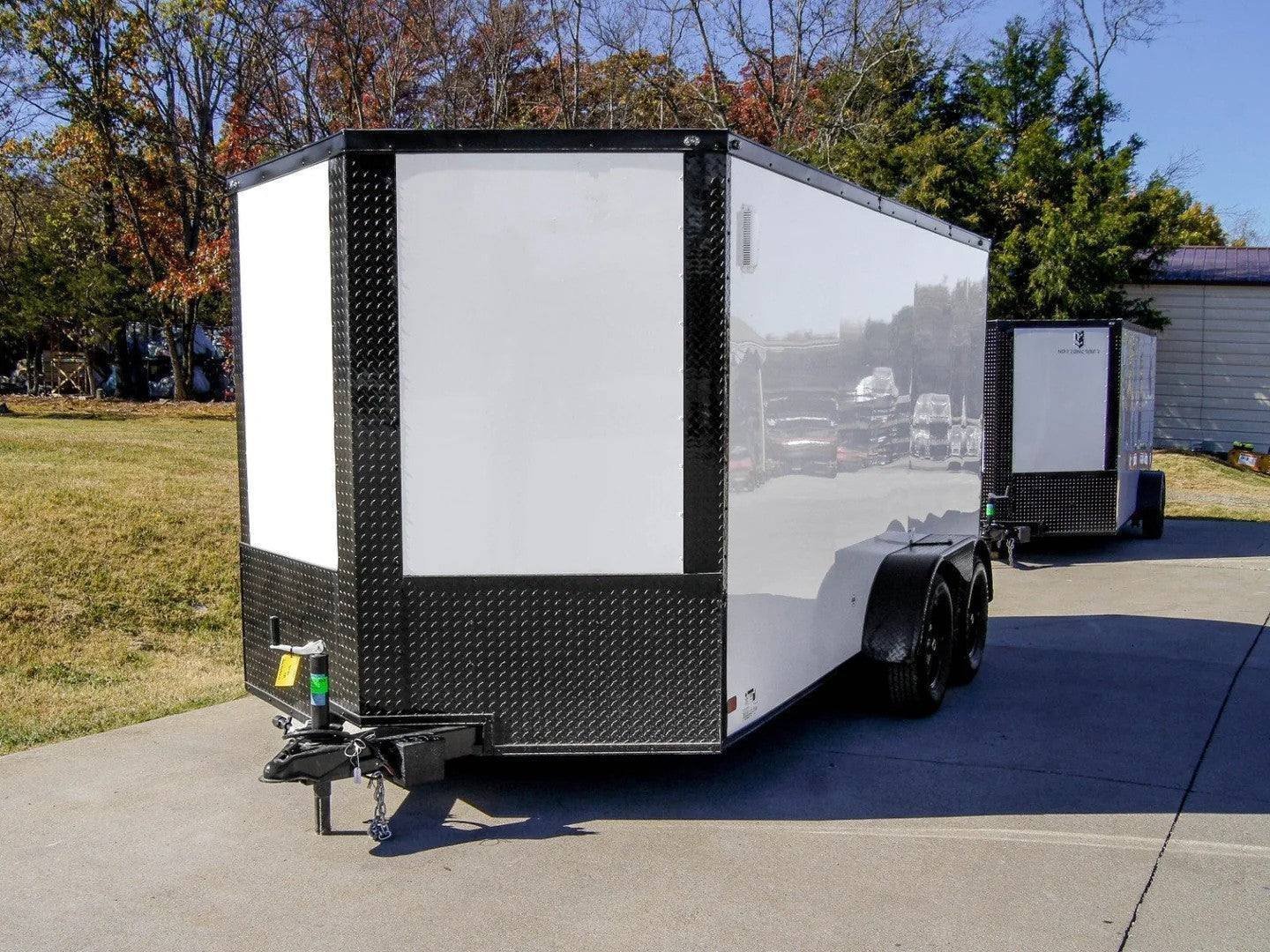 dsc01623_2_215e3284-57e7-4c20-b468-8c32747a4f8f.jpg 7×14 Enclosed Trailer White V-Nose Blackout Package (2) 3,500lb Axles - Image 1