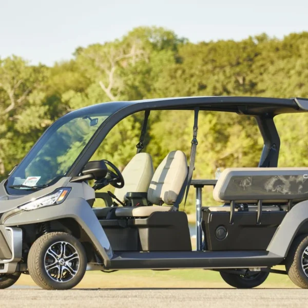 2025 Club Car CRU 6 Passenger Electric Golf Carts for Sale