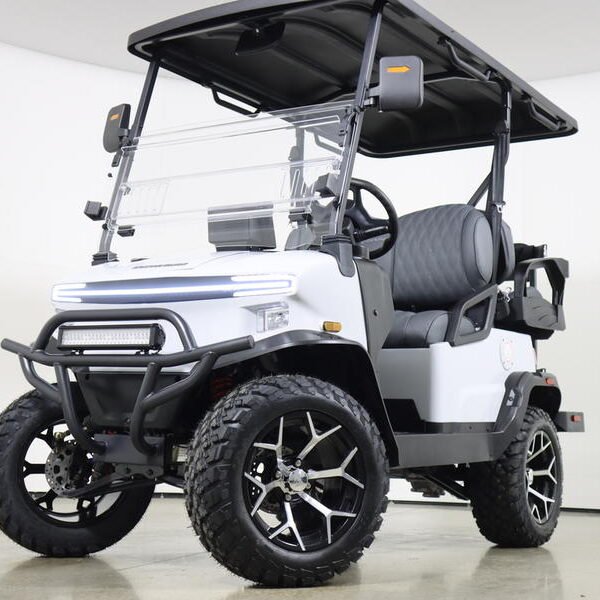 White Denago Nomad XL
